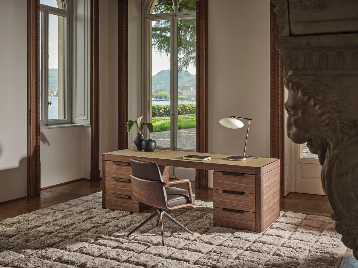 Agea – scrittoio – ambientata