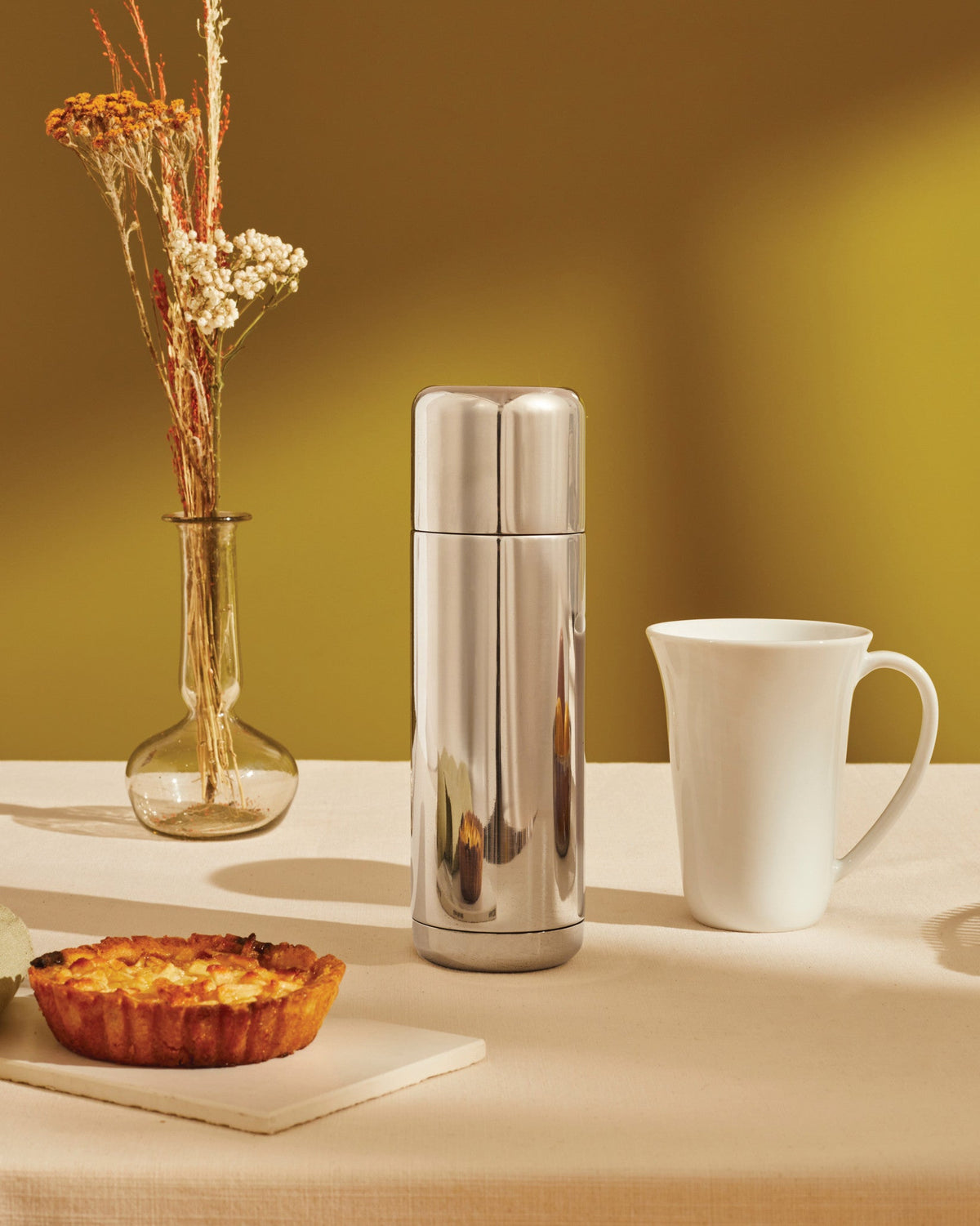 Nomu – thermos – ambientata