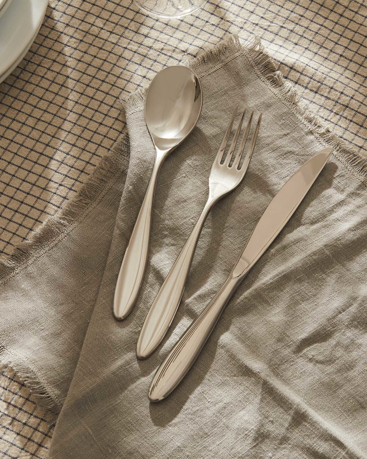 Mami – servizio di posate 3 pezzi – ambientata
