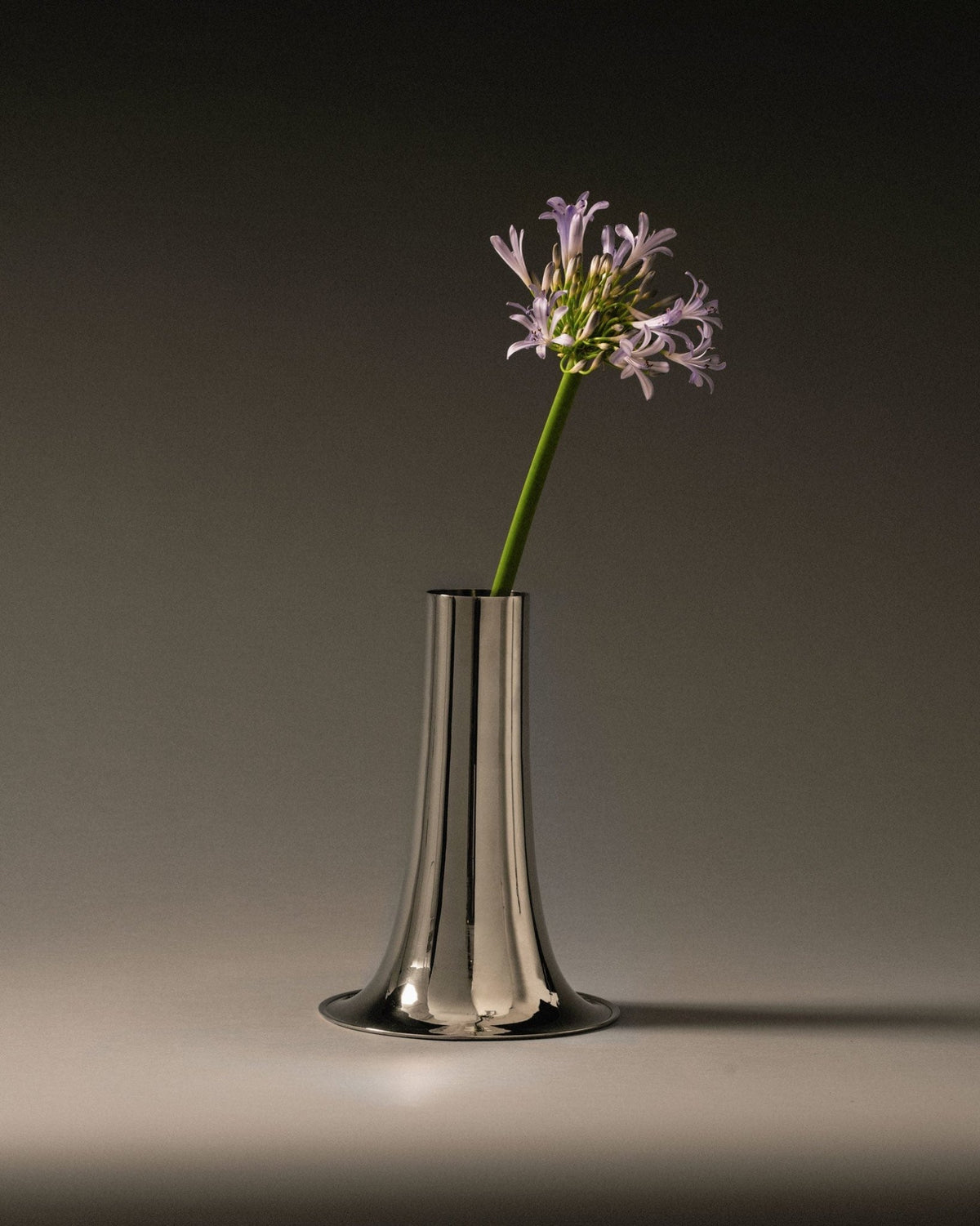 Trumpet – vaso per fiori (ITM05) – ambientata