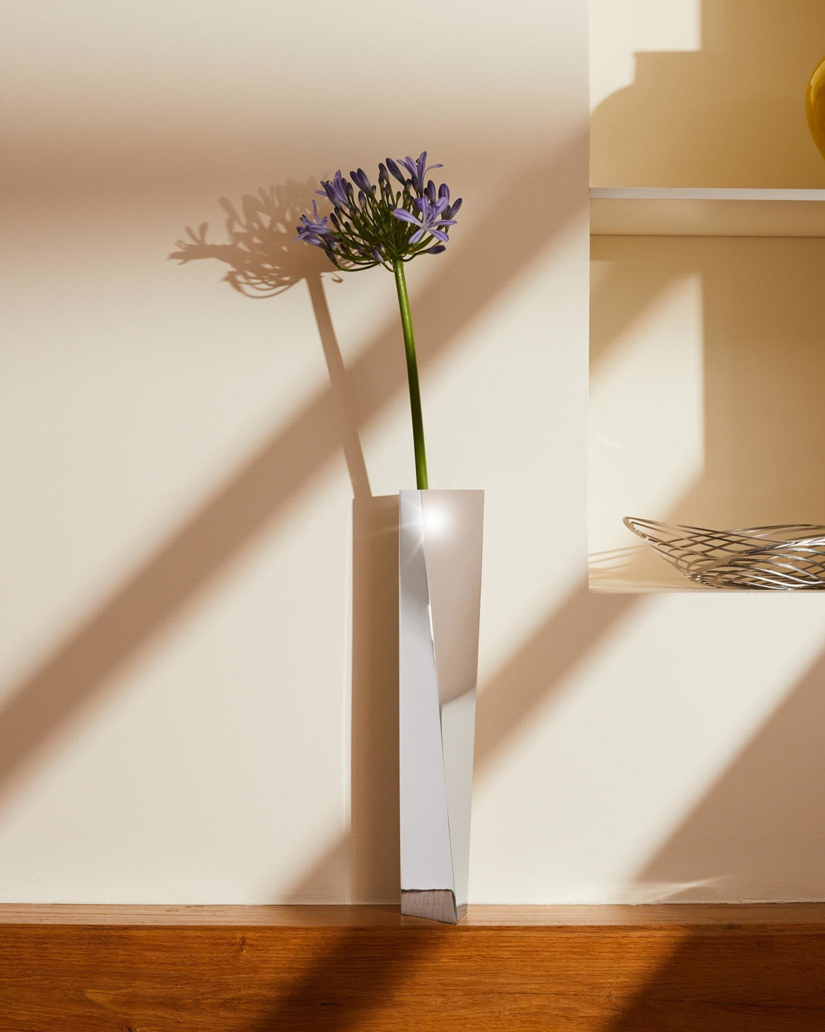 Crevasse – vaso per fiori - Sag 80 - Alessi - Complemento