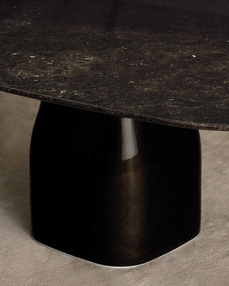 Saki “Table” – tavolo - Sag 80 - Minotti - Tavolo