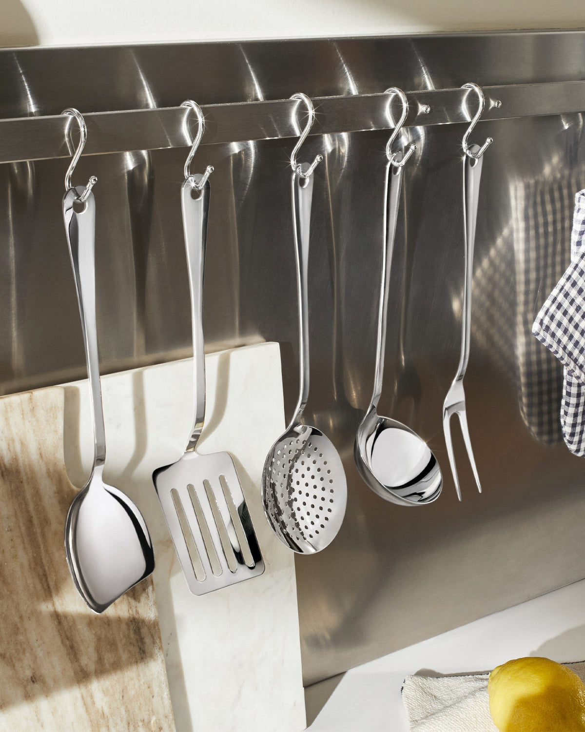 AJM19 – mestolo per spaghetti - Sag 80 - Alessi - Complemento