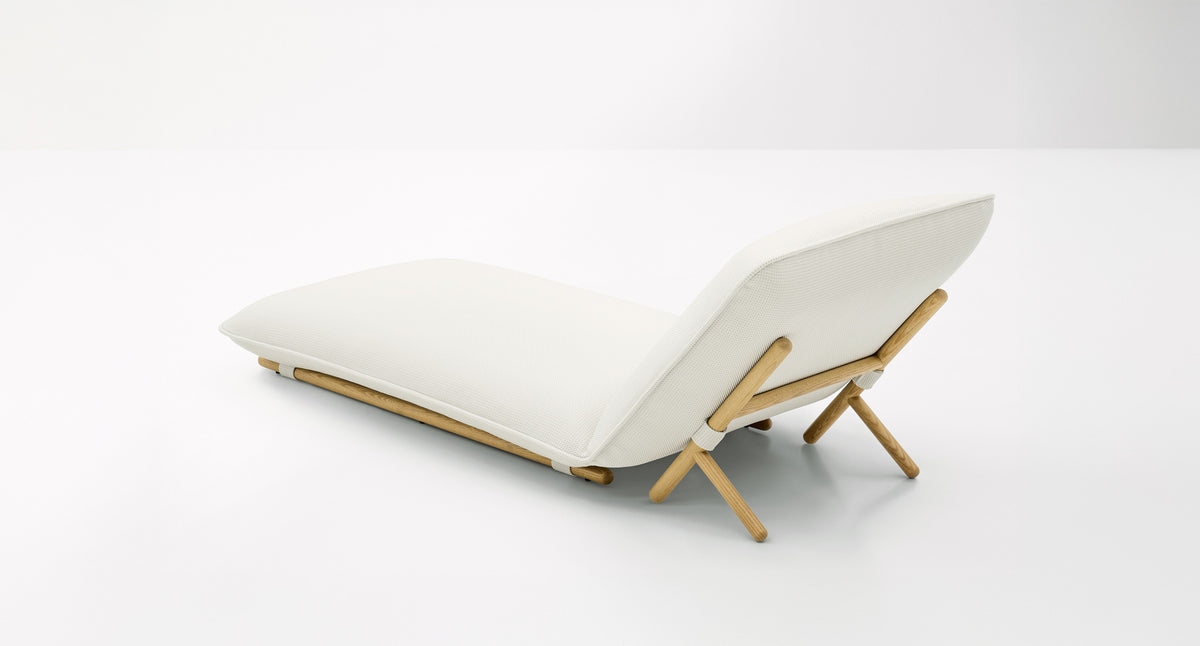 Hiromi – chaise longue outdoor – ambientata