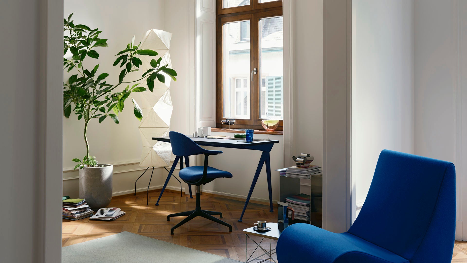 Compas Direction - Sag 80 - Vitra - Tavolo