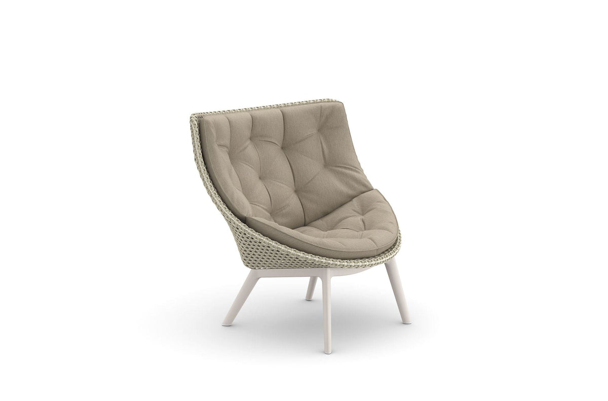Mbrace – poltrona con ali (Wing chair) – ambientata