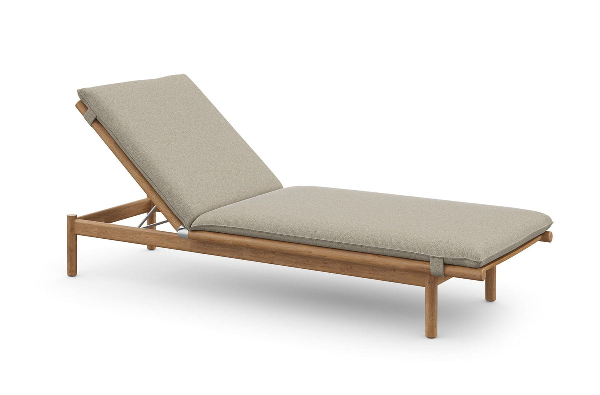 Tibbo – lettino (Beach chair) – ambientata