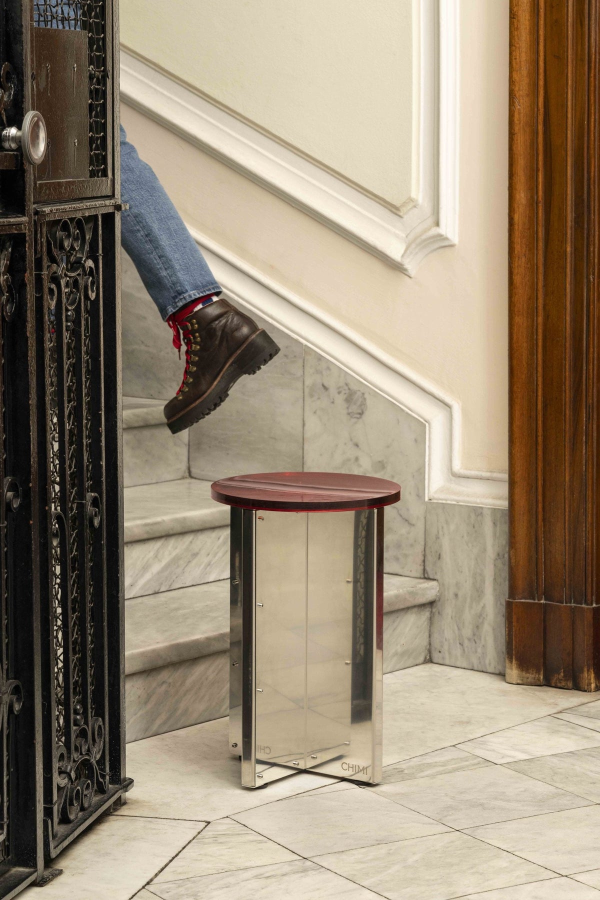 NMCHM Stool – sgabello – ambientata
