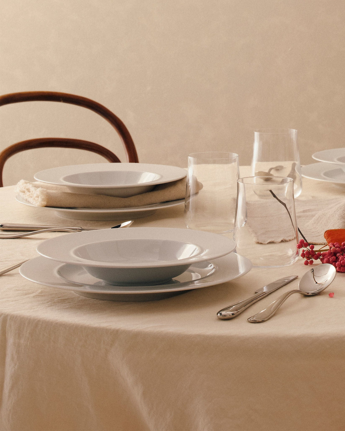 La Bella Tavola – piatto fondo - Sag 80 - Alessi - Complemento