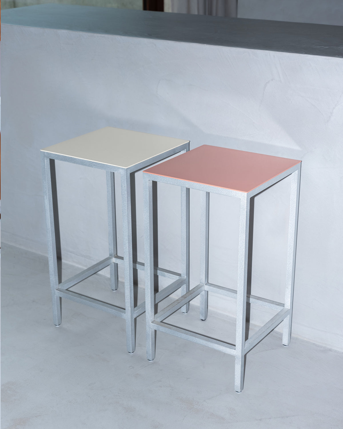 Alu Stool – sgabello – ambientata