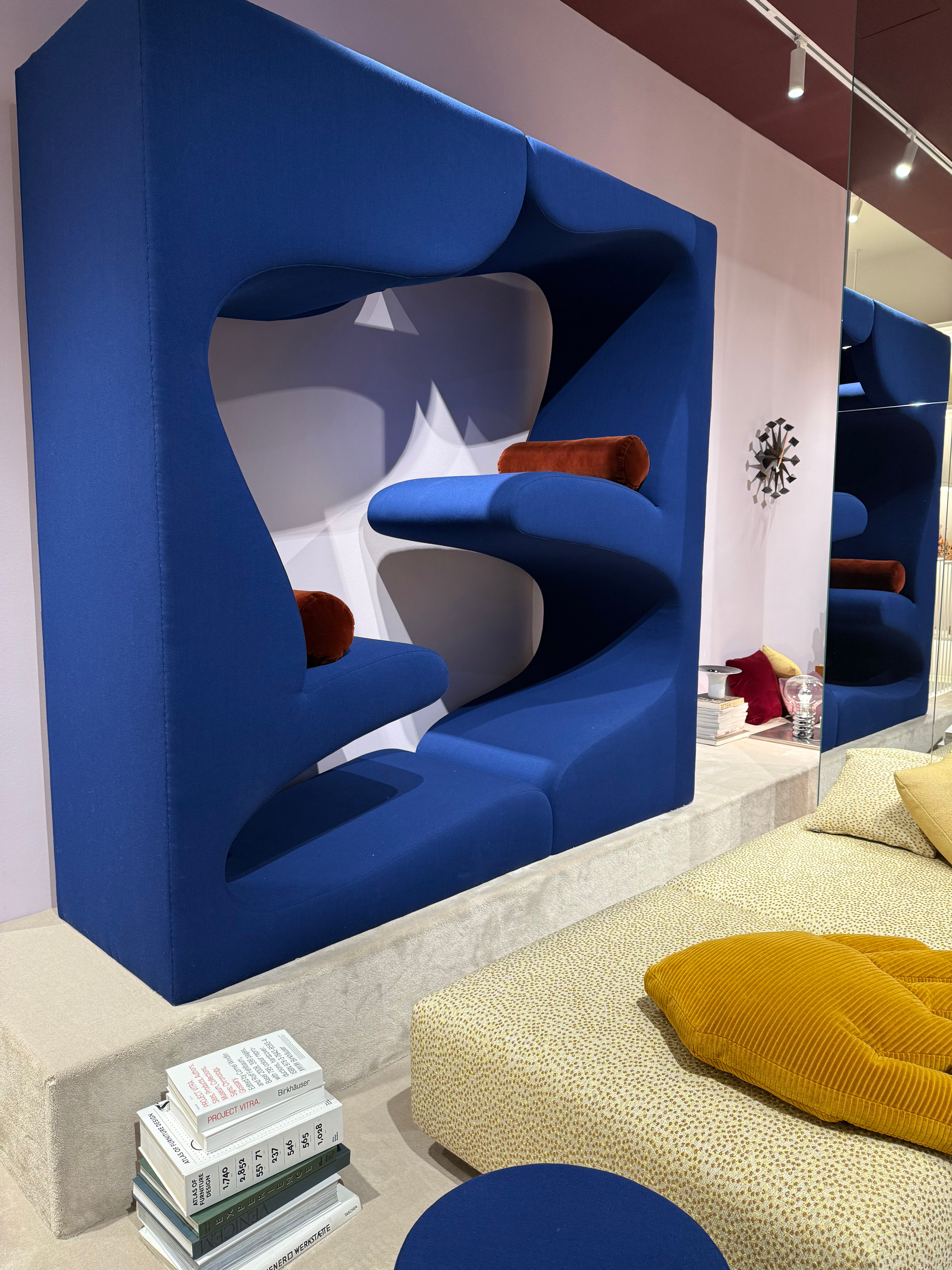Vitra Living Tower