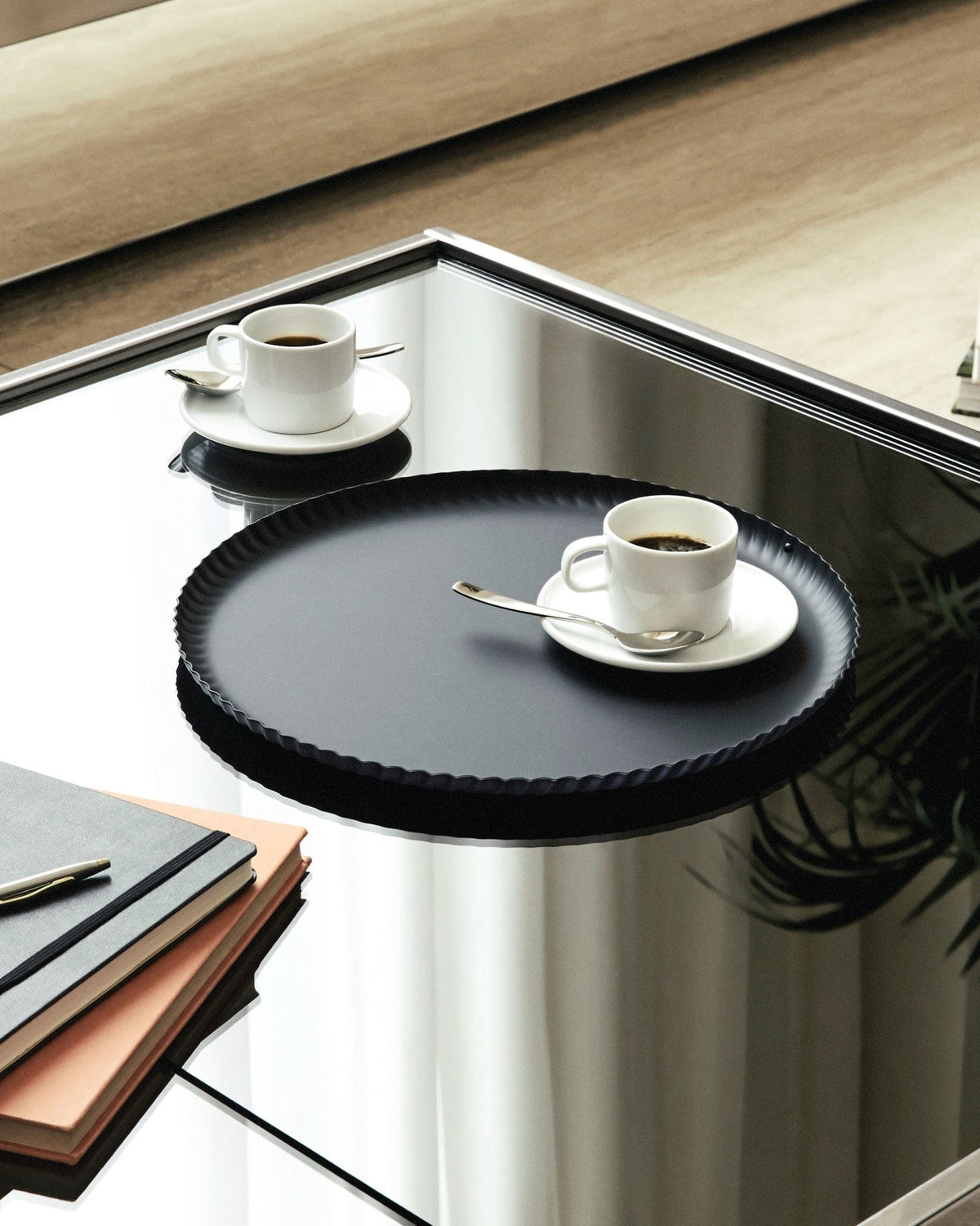 Pleats – vassoio rotondo (JK02 B) - Sag 80 - Alessi - Complemento