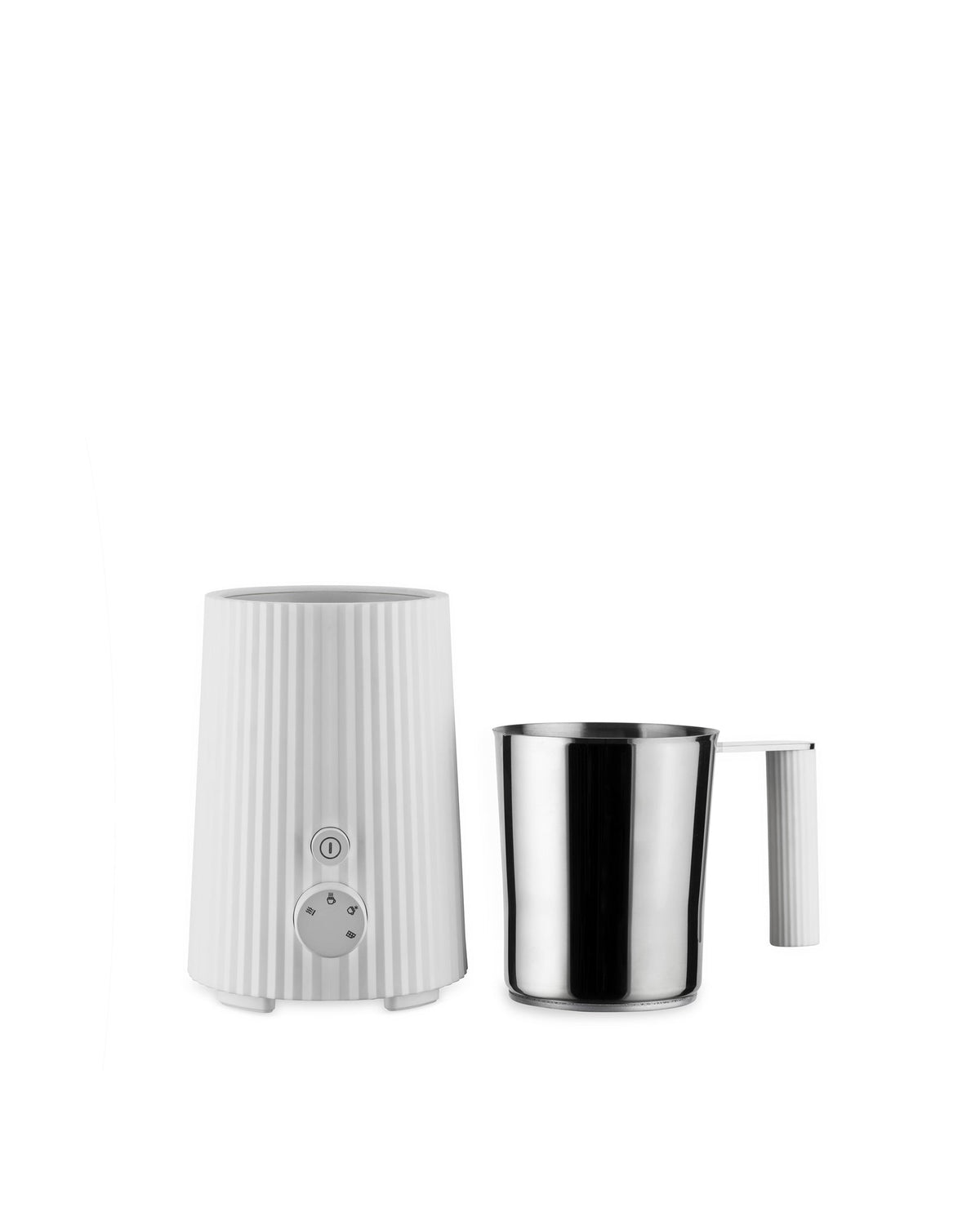 Plissé – cappuccinatore multifunzione. Spina europea – ambientata