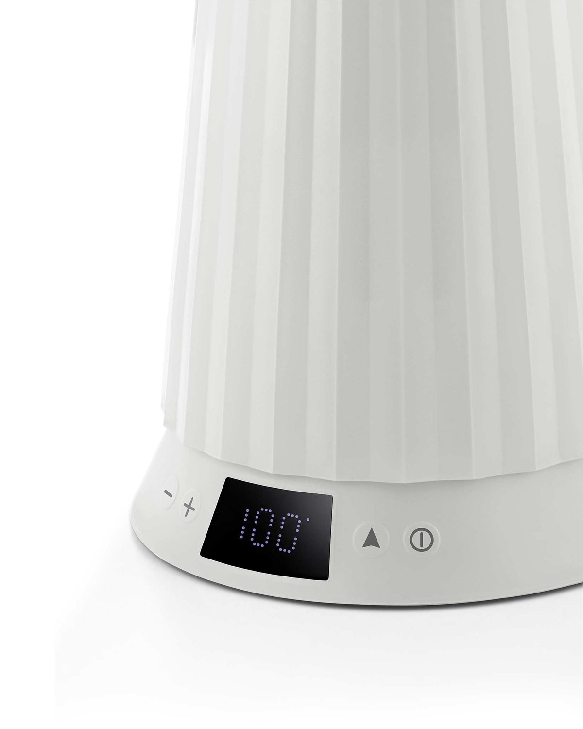 Plissé – bollitore elettrico. Adattatore svizzero (MDL21 CH) – ambientata