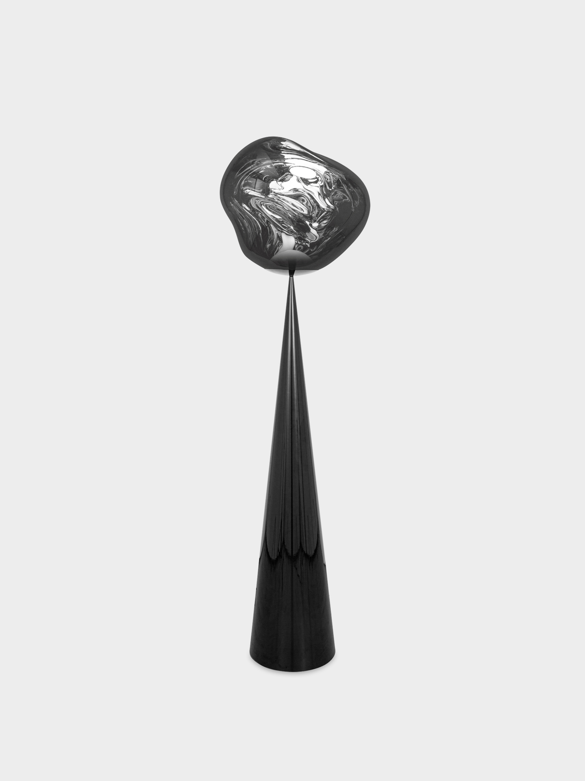 Melt Cone – lampada da terra – foto prodotto
