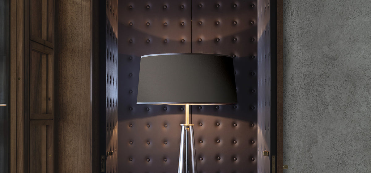 New Classic – lampada da tavolo – ambientata