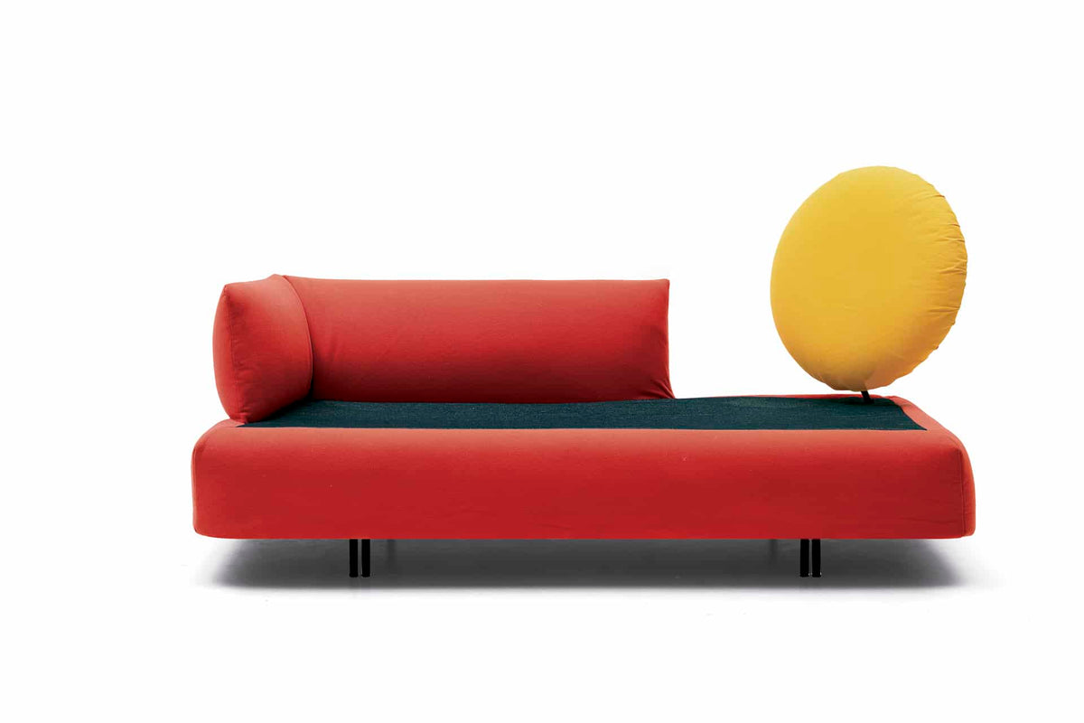 Oblò – divano letto – ambientata