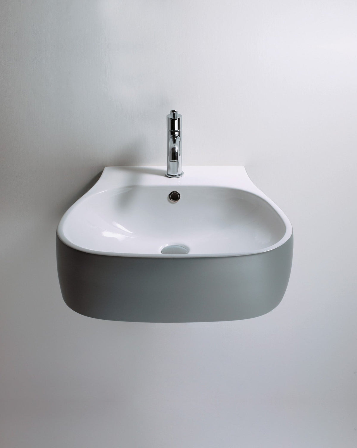 Pear – lavabo a parete – foto prodotto