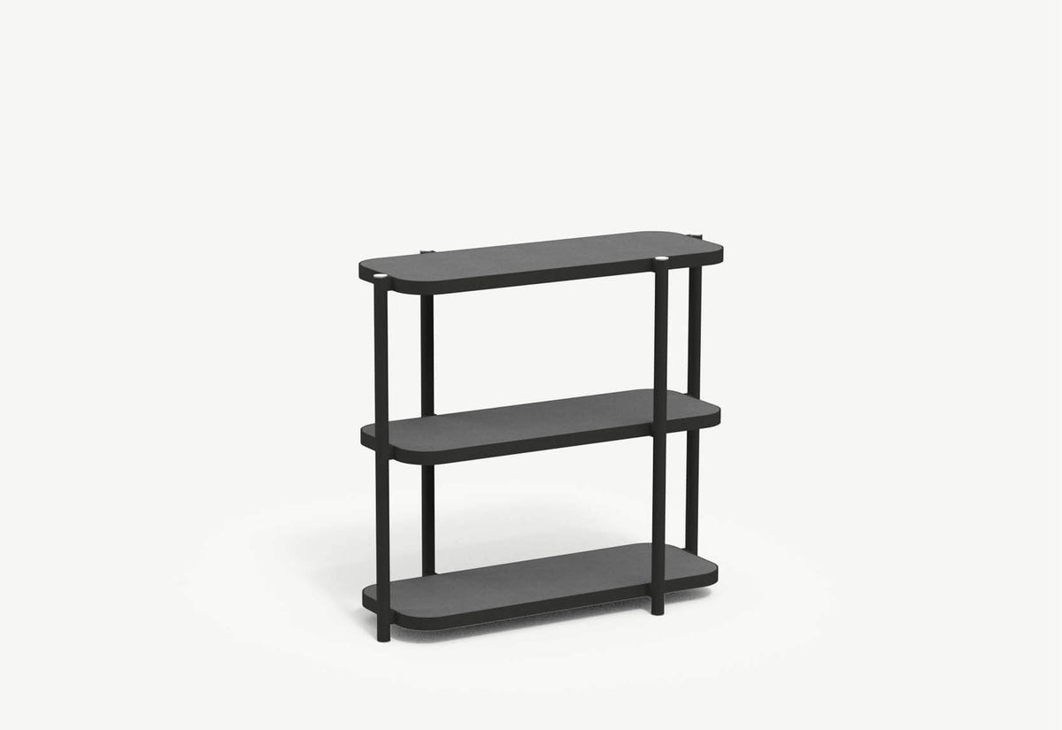 Nidia – scaffale – ambientata