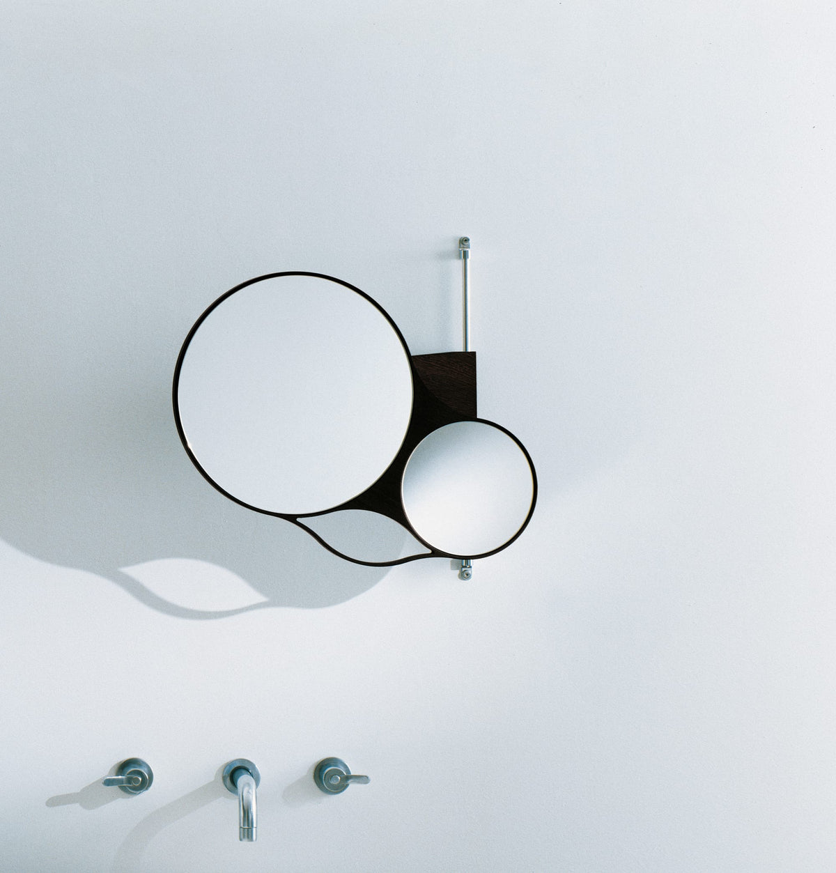 Spin – specchio senza luce - Sag 80 - Agape - Specchio