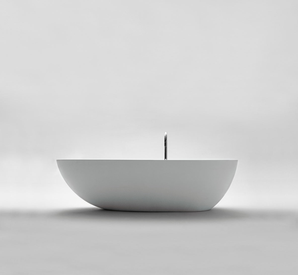 Spoon XL outdoor – vasca freestanding – ambientata