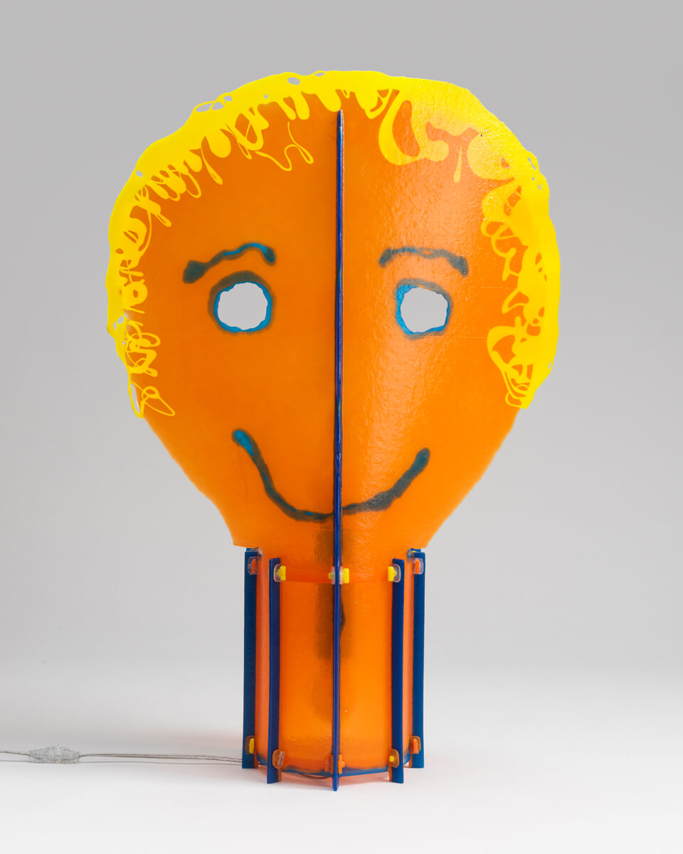 Some of Us – lampada – ambientata