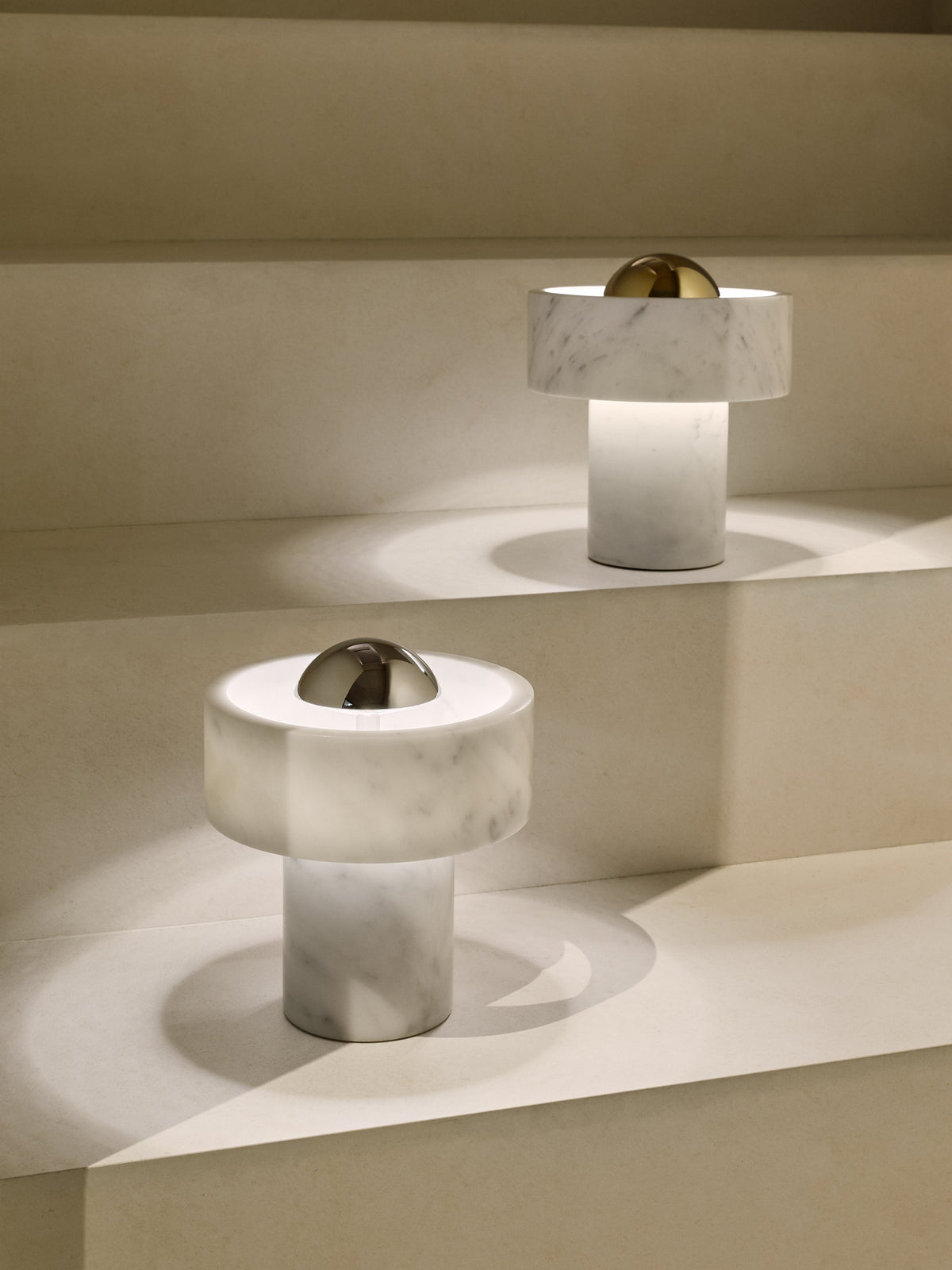 Stone Portable – lampada portatile – ambientata