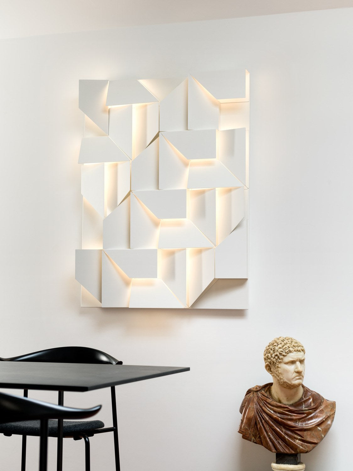 Wall Shadows – lampada da parete – ambientata