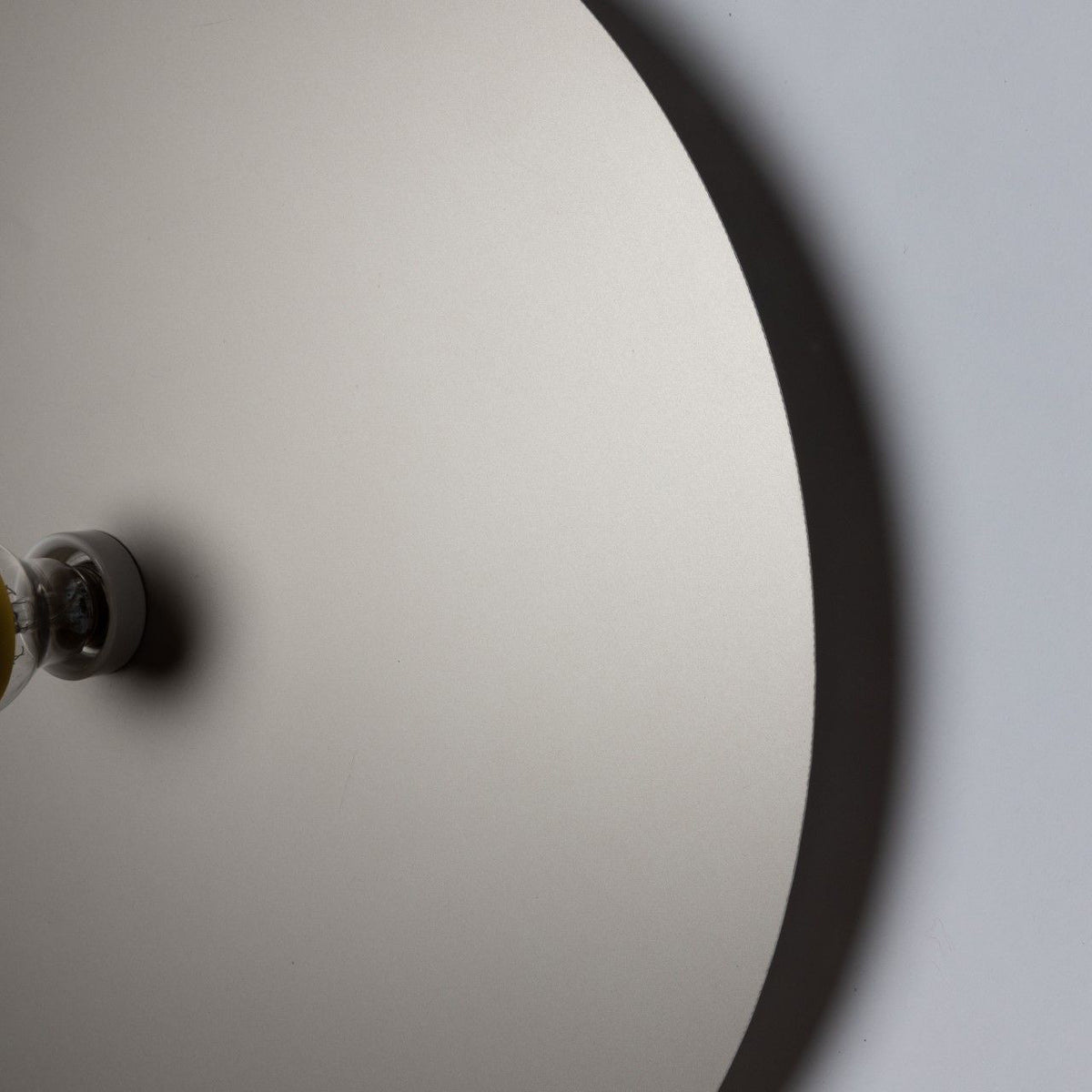 Wall/Ceiling Lamp – lampada da parete / soffitto – ambientata