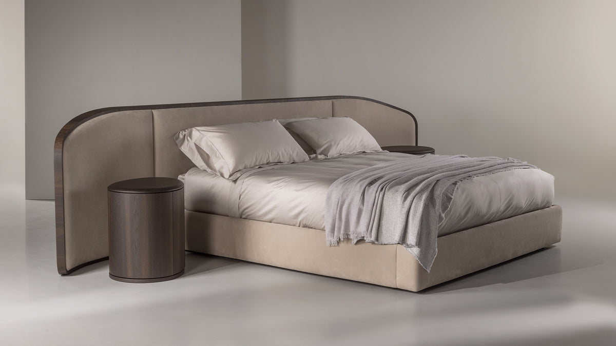 Lune – comodino – ambientata
