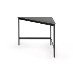 Capilano Tavolino 55x55 - Versione triangolare con top in Fondovalle Lava - Sag 80 - Arflex -