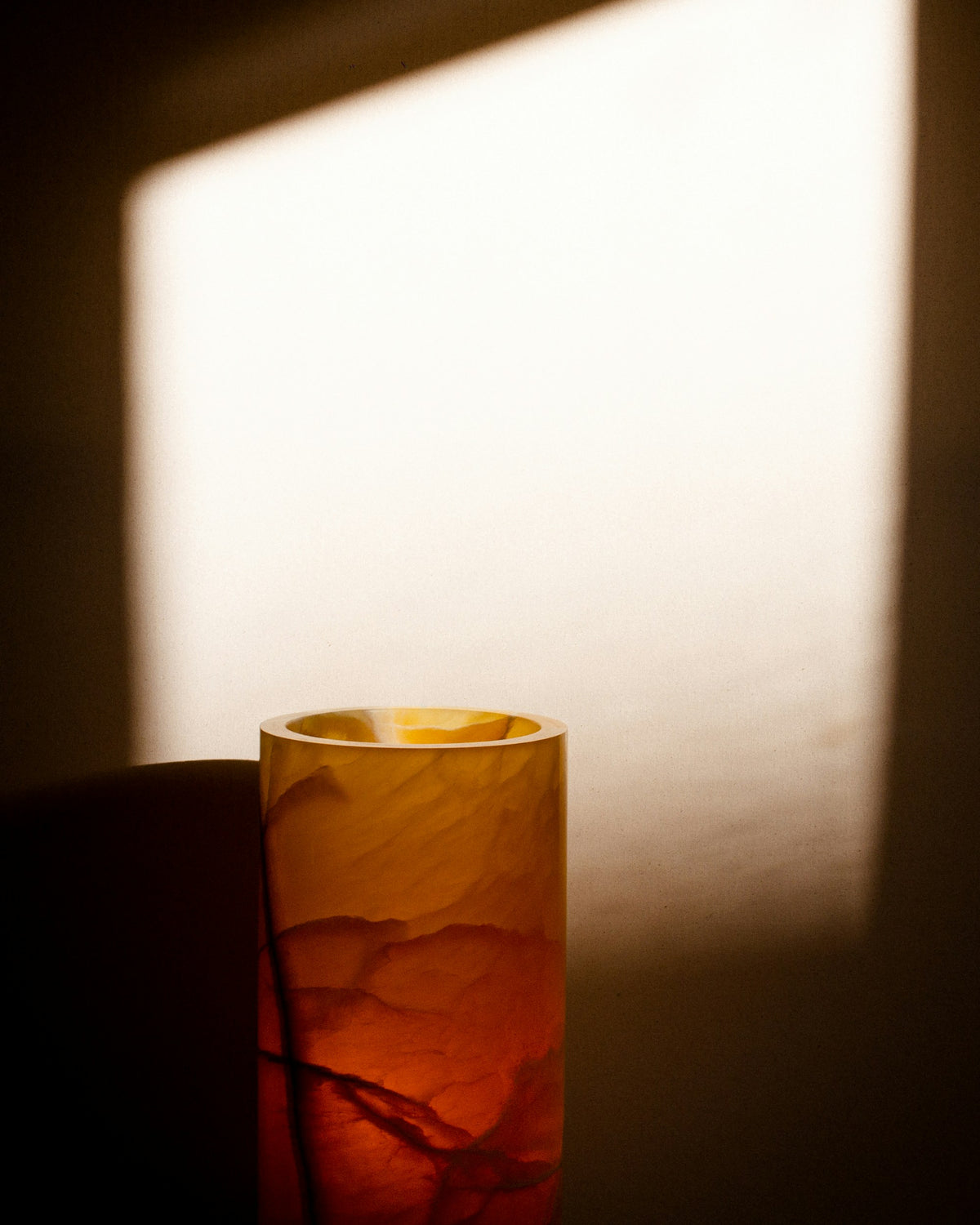 Onyx Light – lampada da tavolo – ambientata
