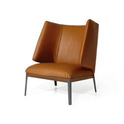 Hug Armchair - Leather version with high back and Canaletto walnut profiles