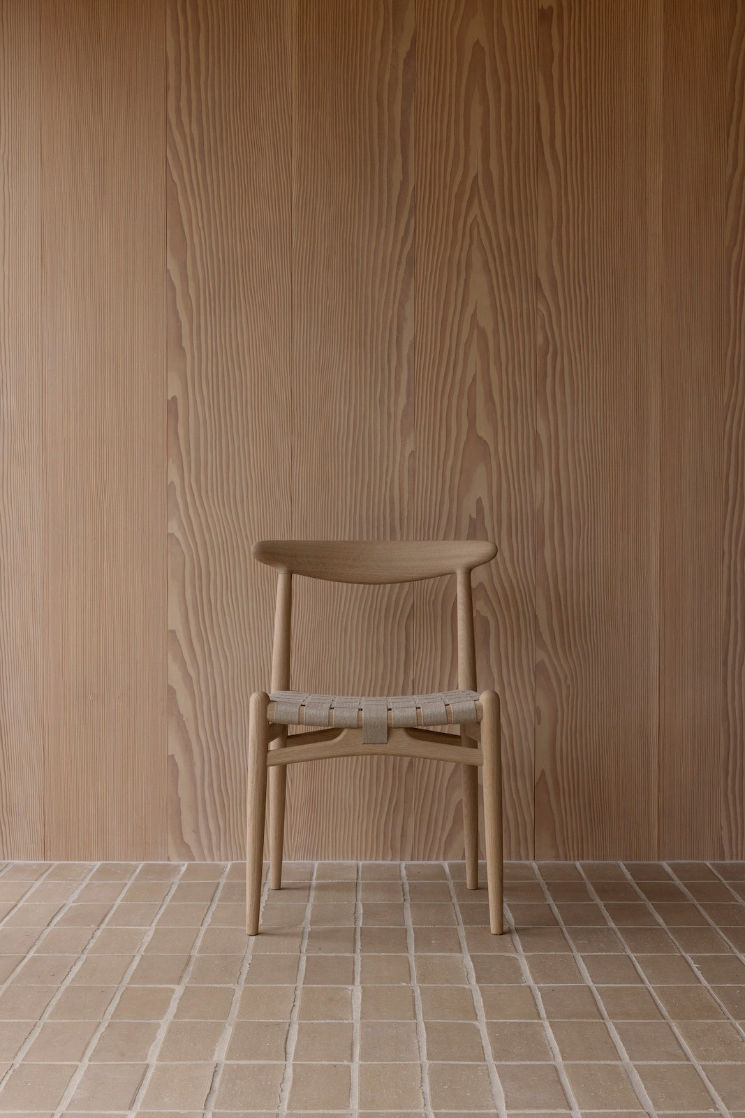 pp101 – sedia – ambientata