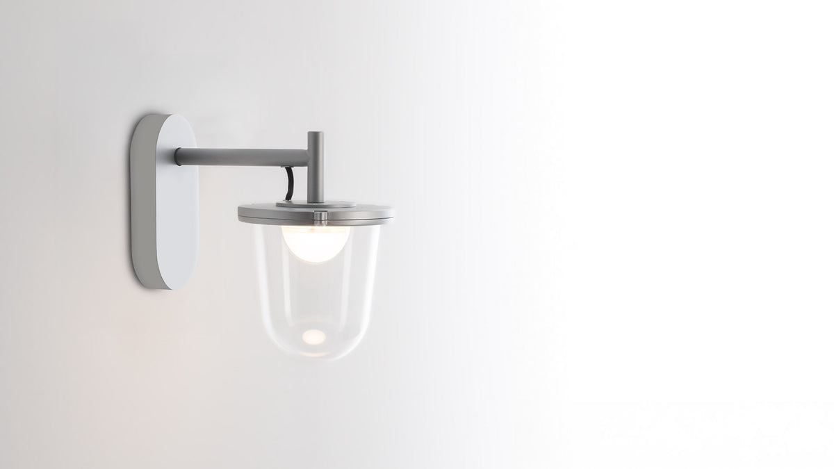 Tolomeo Lampione Outdoor – lampada a sospensione – ambientata