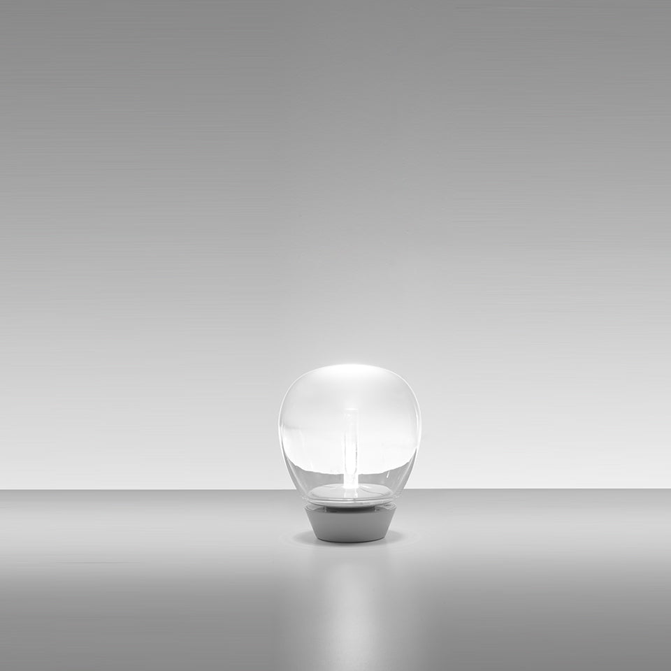 Empatia tavolo – lampada da tavolo – ambientata
