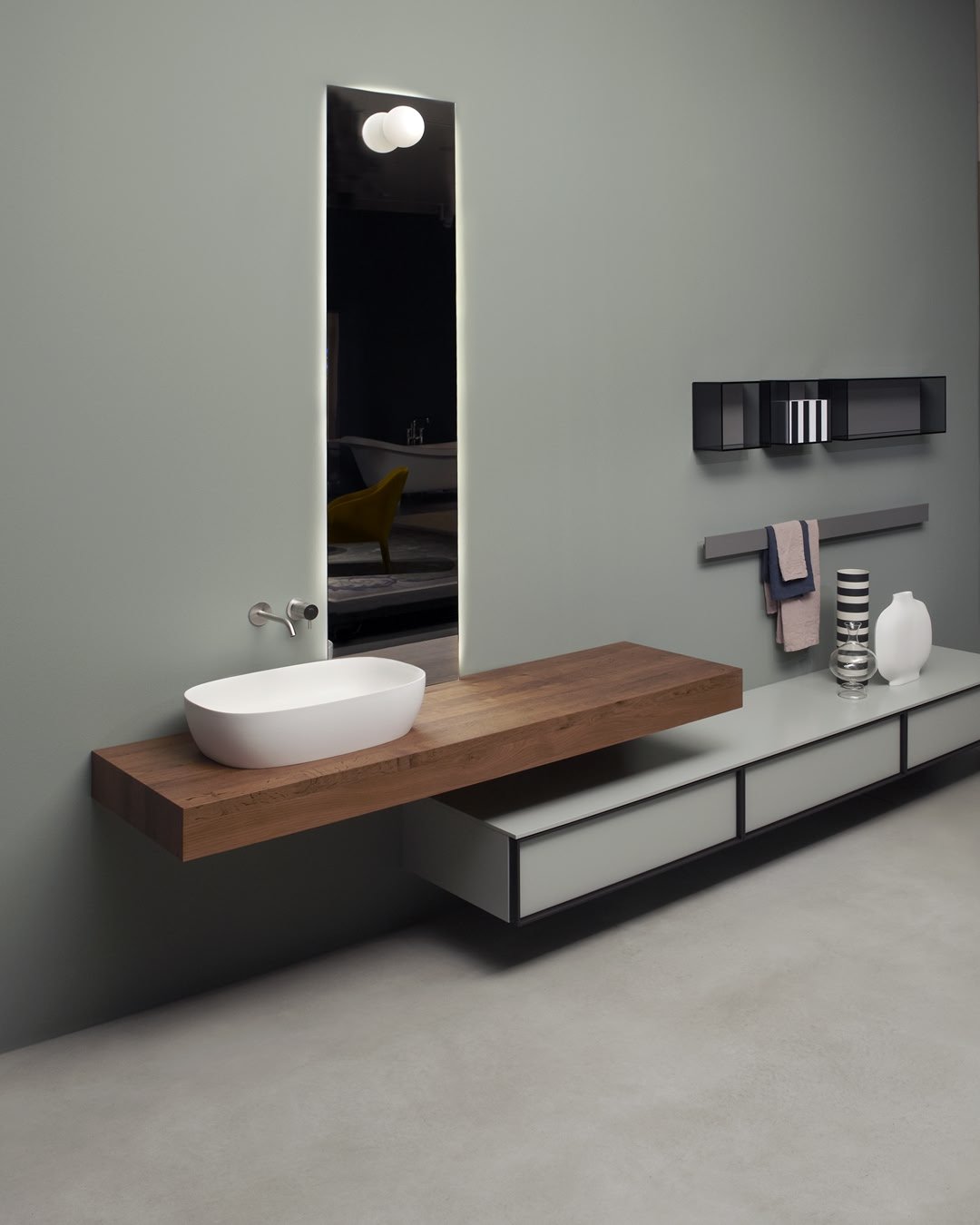 Legno – top bagno – ambientata