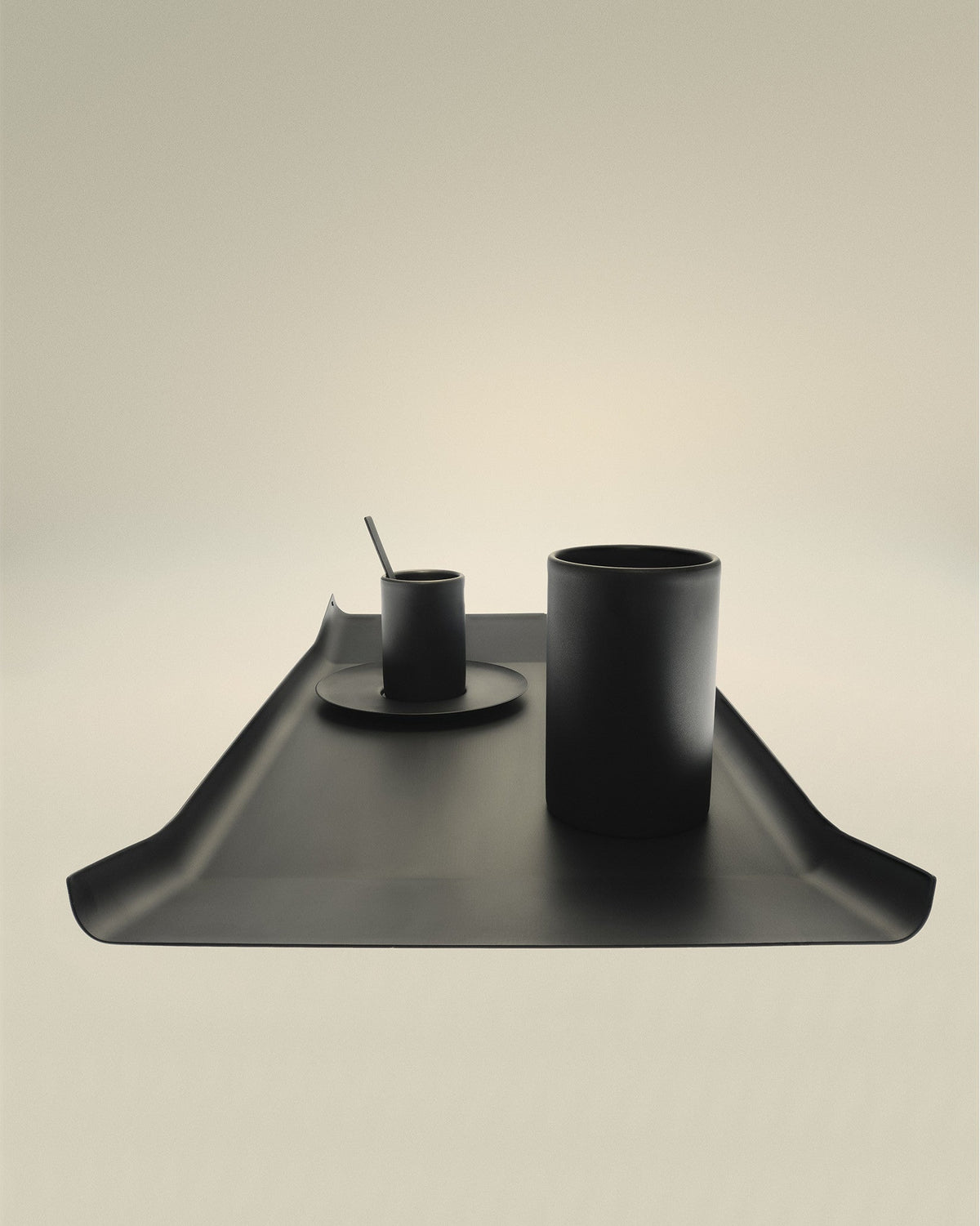 JN03 CP – mug – ambientata