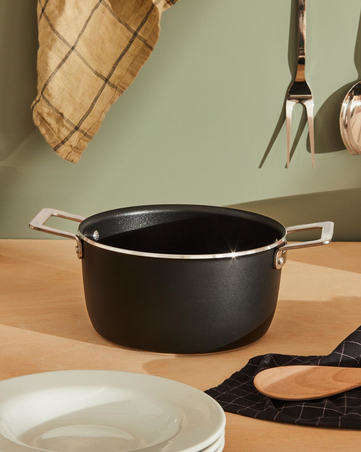 Pots&Pans – casseruola a due manici (AJM101 B) - Sag 80 - Alessi - Complemento