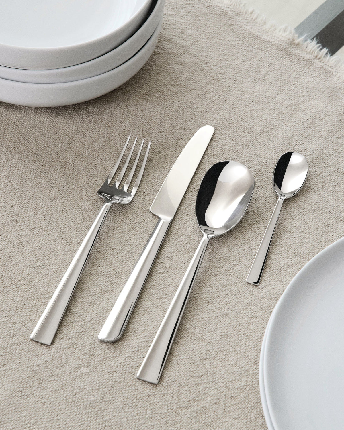 Asta – servizio di posate 24 pezzi - Sag 80 - Alessi - Complemento