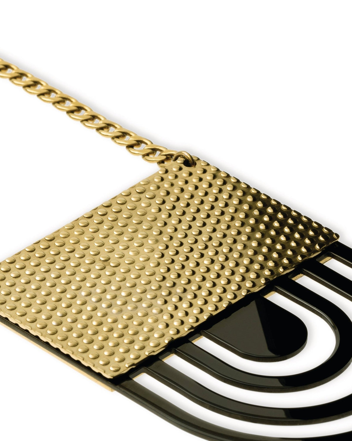 Fresia – collana – ambientata