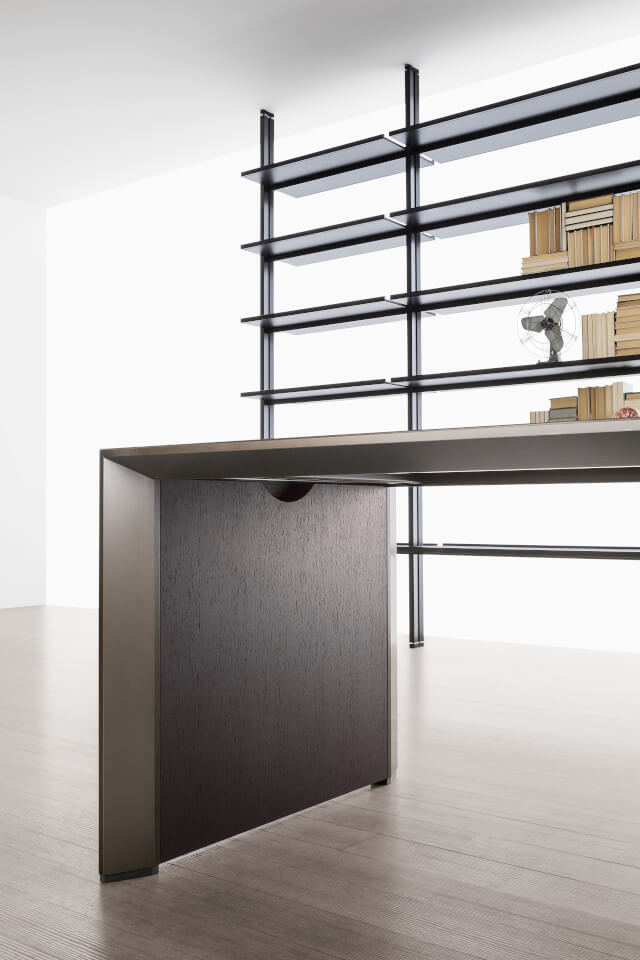 Corner – scrivania direzionale – ambientata