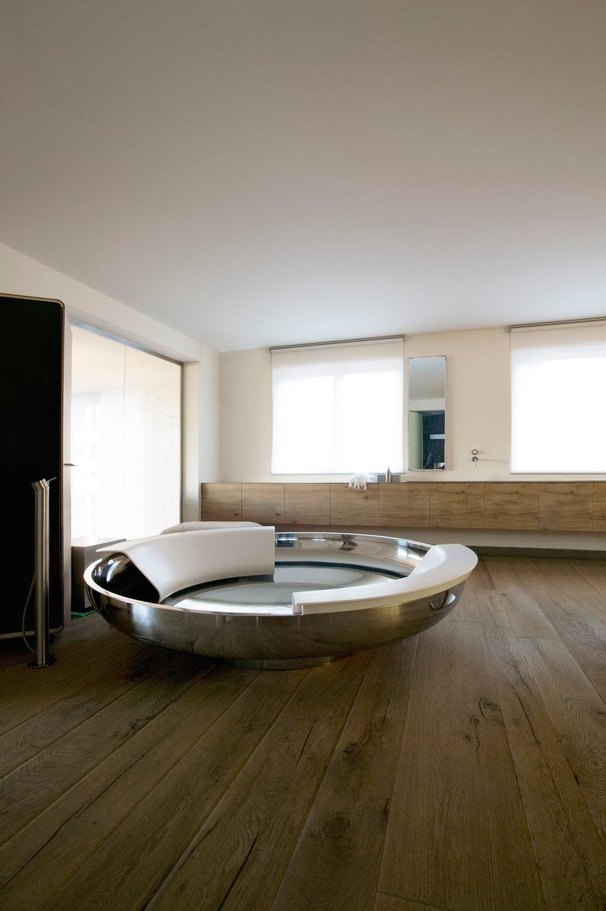 Ufo – vasca freestanding – ambientata