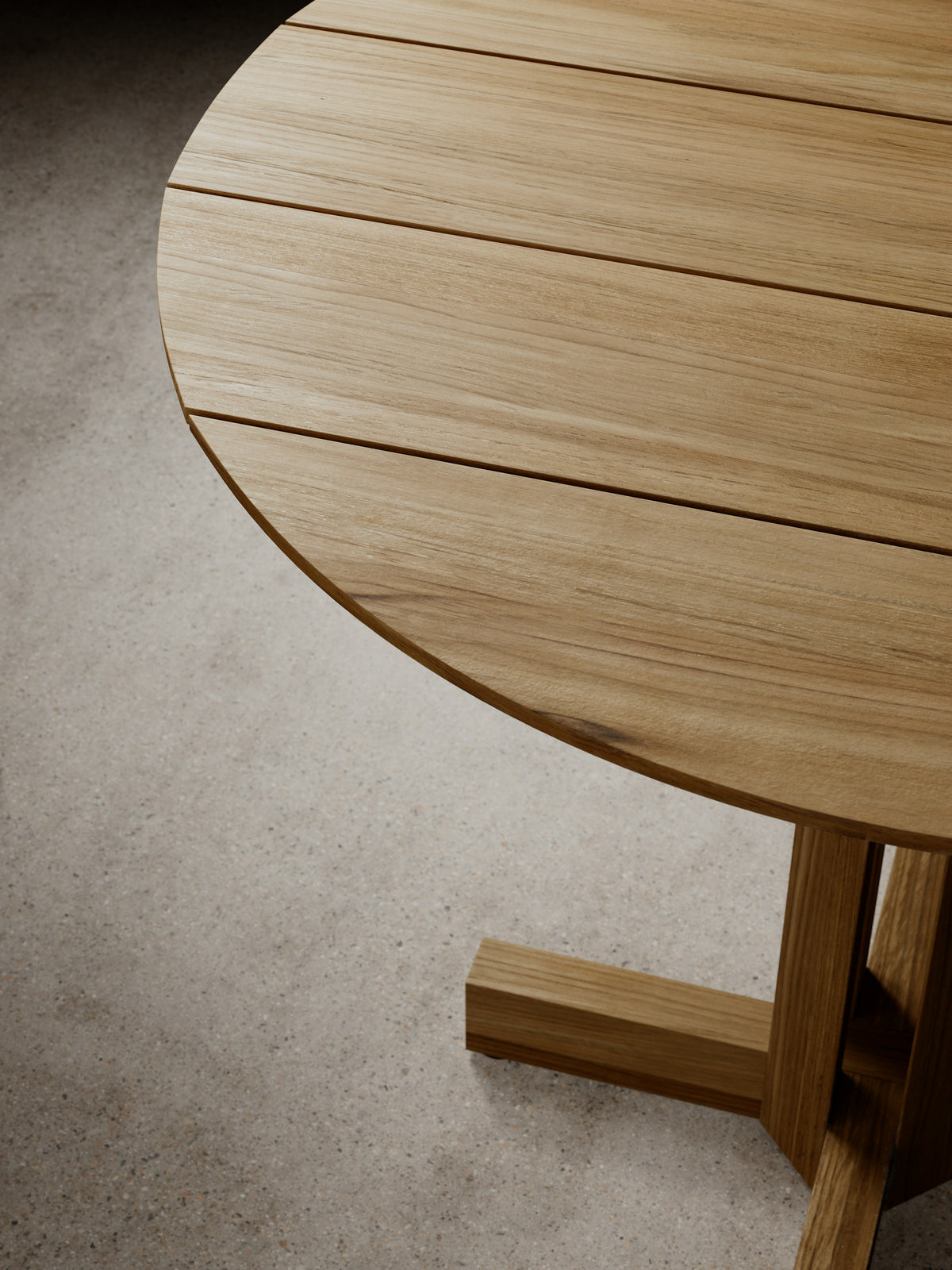 Altar – tavolo da pranzo – ambientata