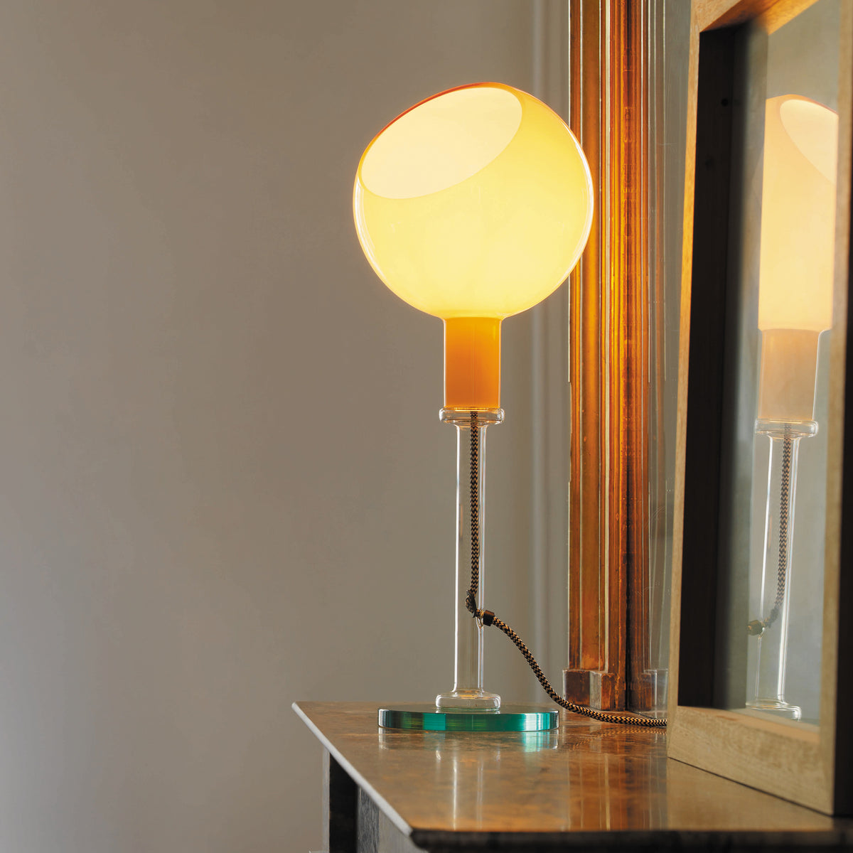 Parola – lampada da tavolo