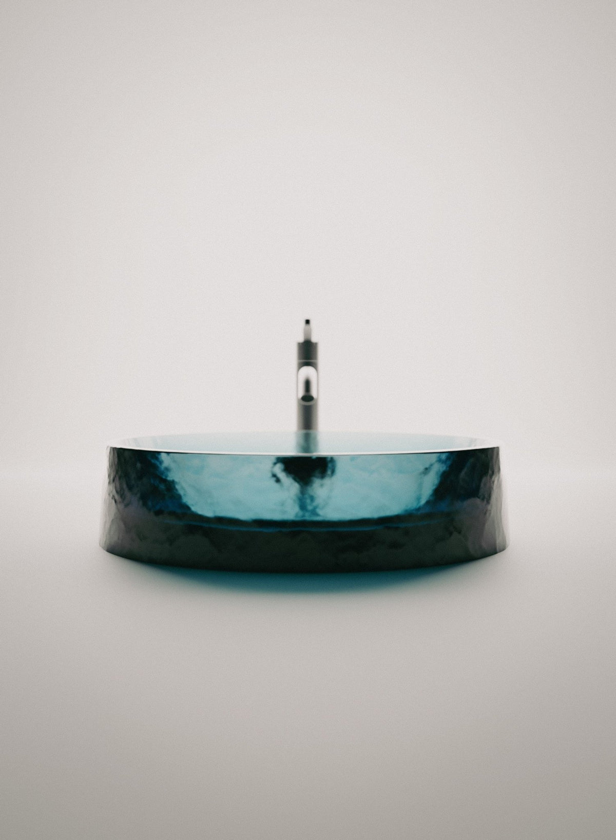 Massicci – lavabo da appoggio – ambientata