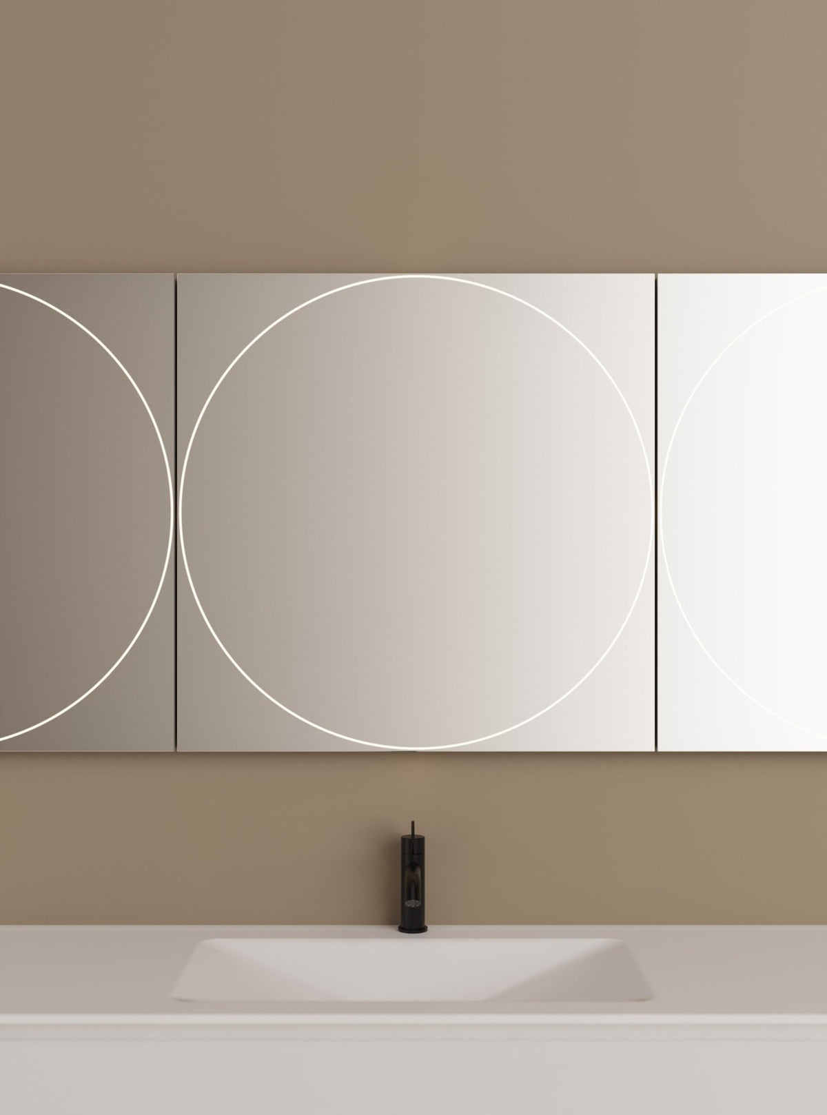 Vitruvio – specchio con luce - Sag 80 - Agape - Specchio