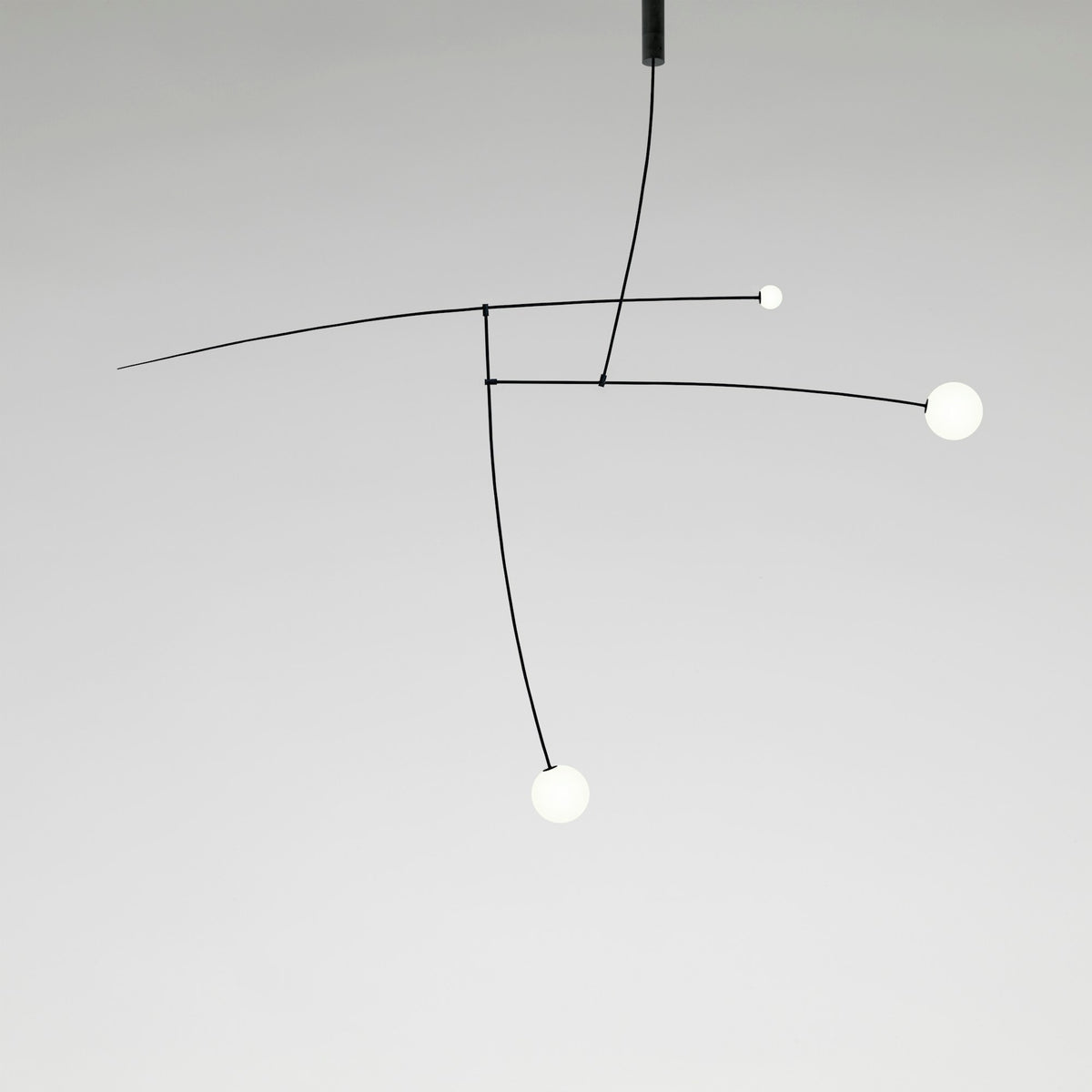 Mobile Chandelier – lampada a sospensione – ambientata