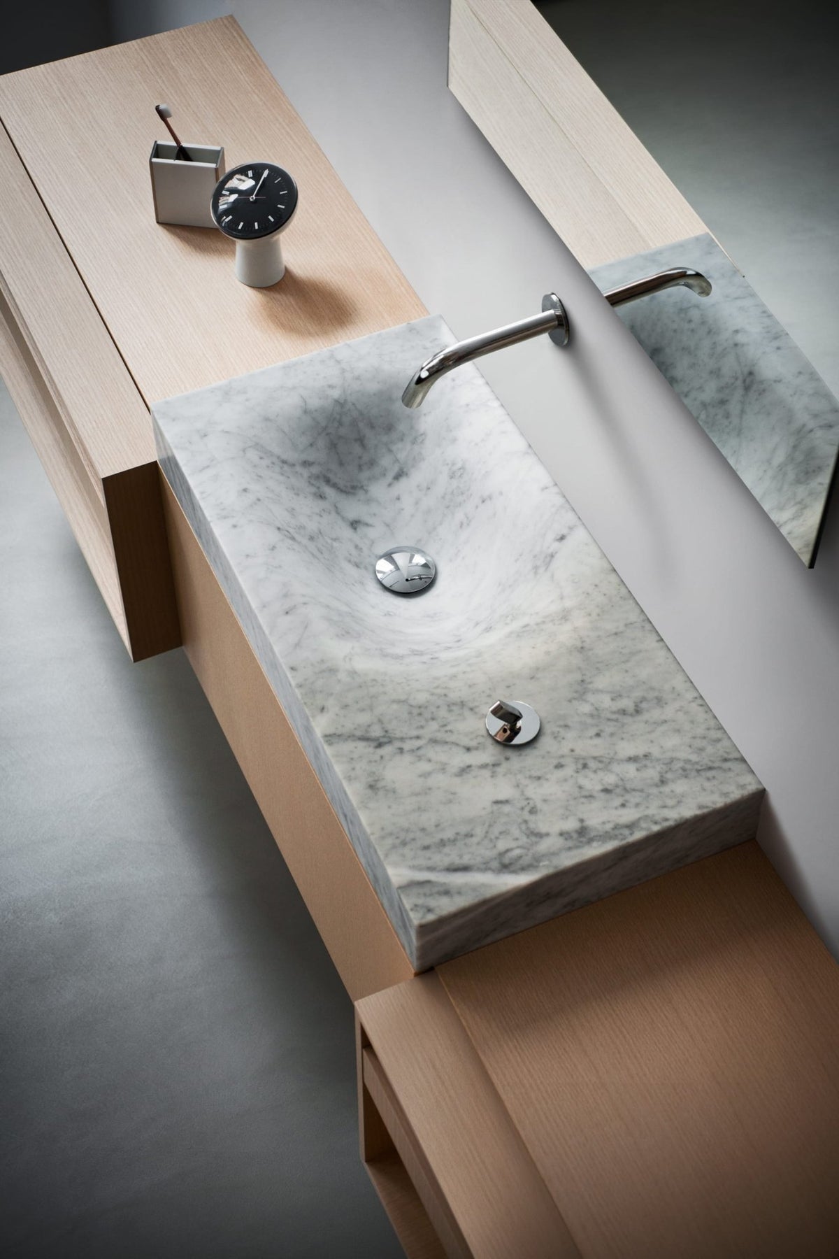 815 – lavabo a parete - Sag 80 - Agape - Lavabo