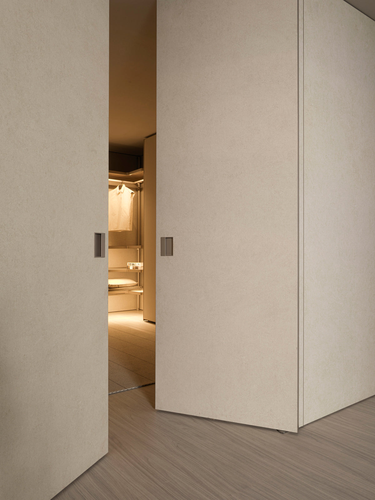 Arial – boiserie e porte